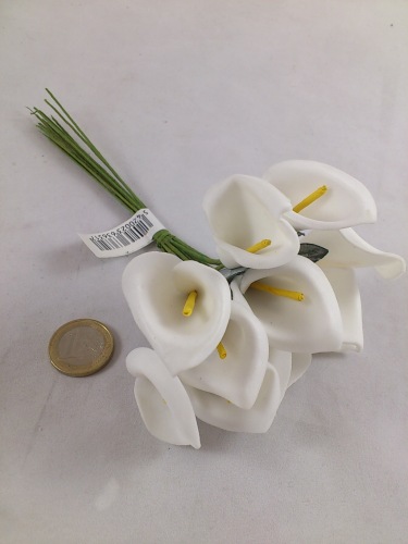 Calla en mousse 12 p. blanc